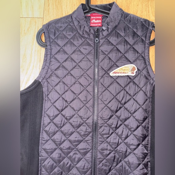 Indian Motorcycle Women’s Quilted Black Best Size Large New - Picture 3 of 4